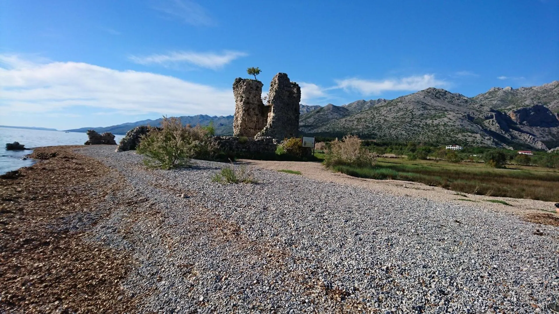 Holiday Home Lota Starigrad Paklenica