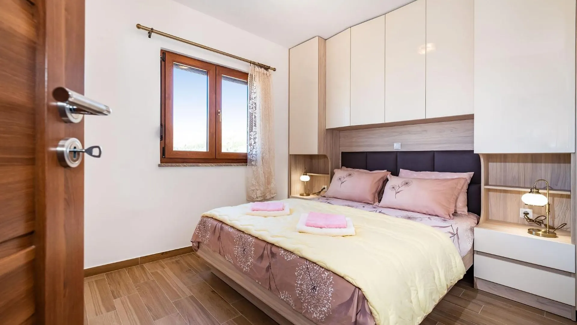 Holiday Home Lota Starigrad Paklenica 0*,  Croatia