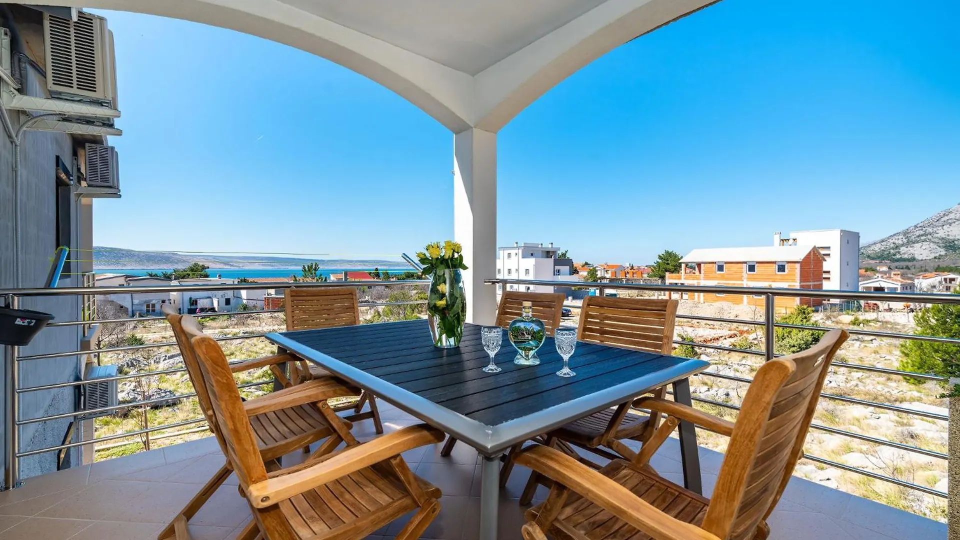 Holiday Home Lota Starigrad Paklenica